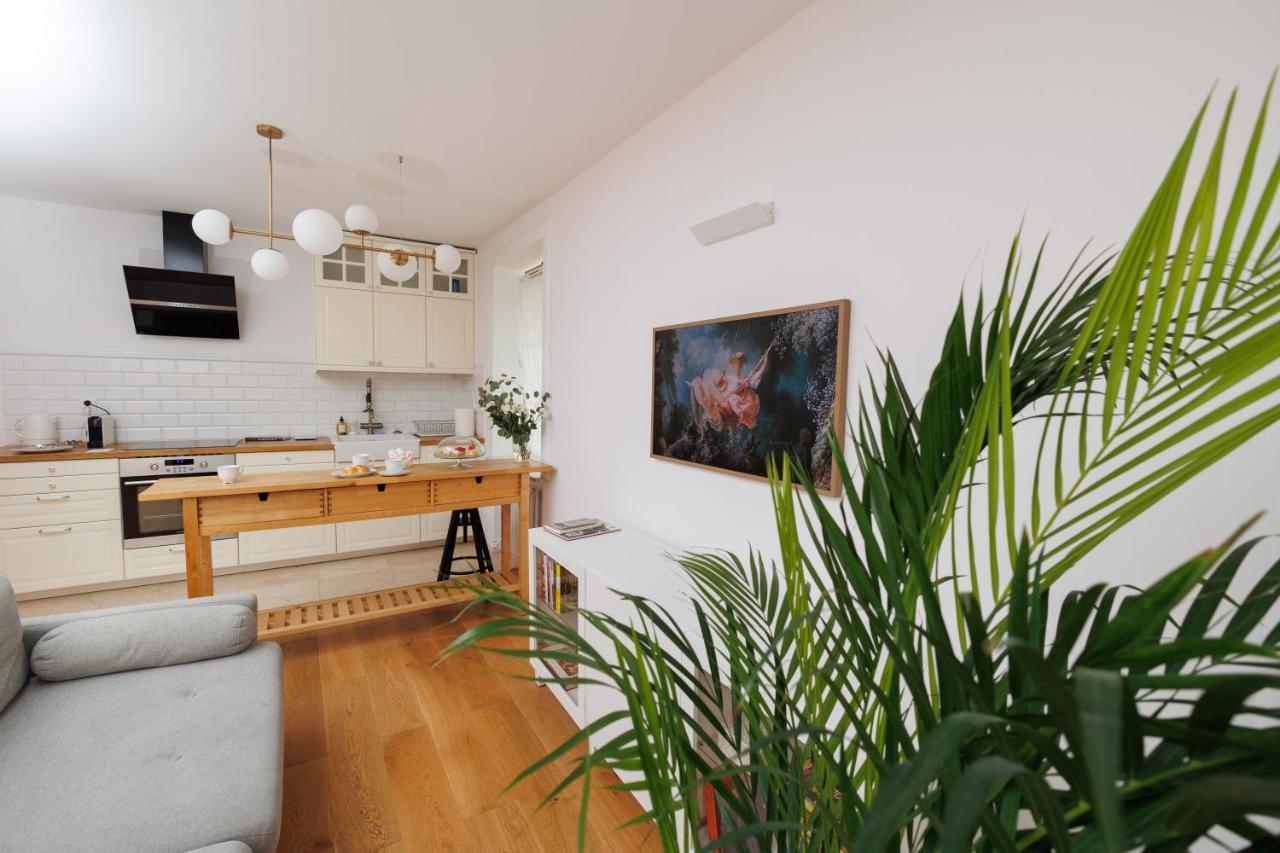 Maison Bruehl - Apartamenty Przy Ogrodzie Saskim Varsovie Extérieur photo